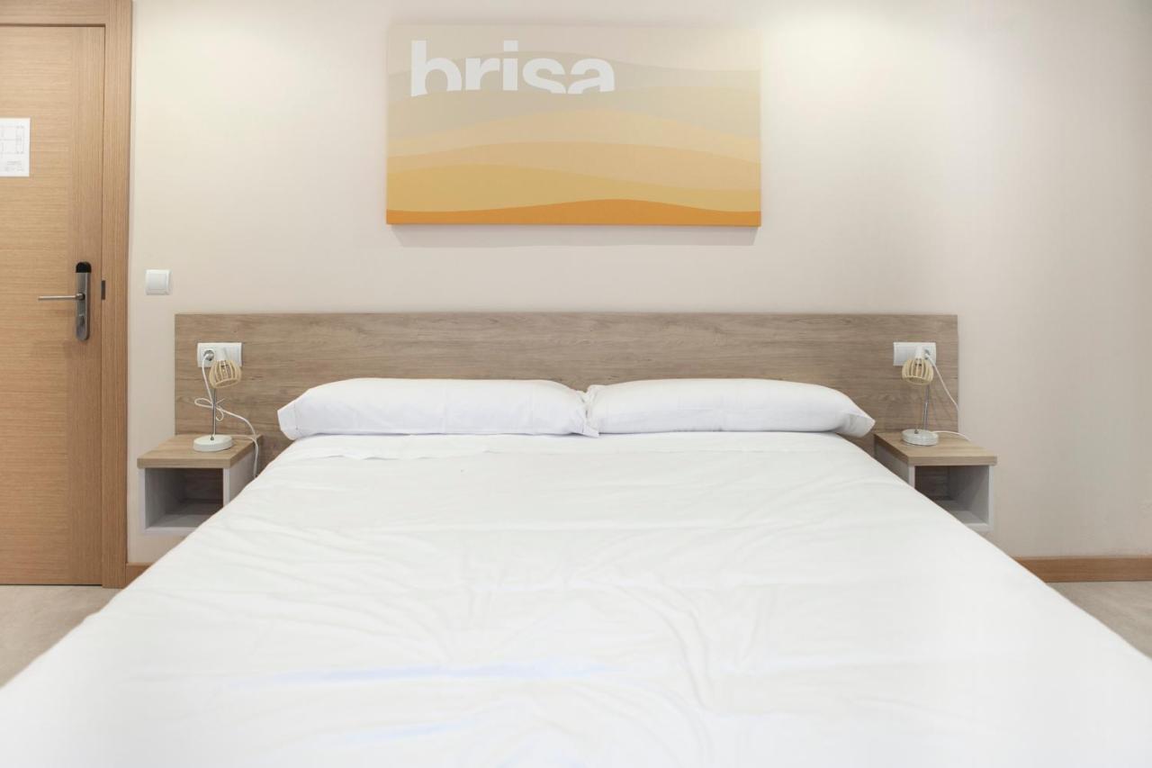 Apartamentos La Canal Soto de la Marina Ngoại thất bức ảnh